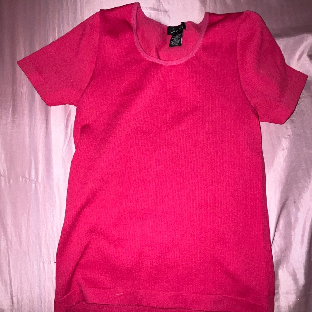 Vibrant Pink Ribbed Short Sleeve Top